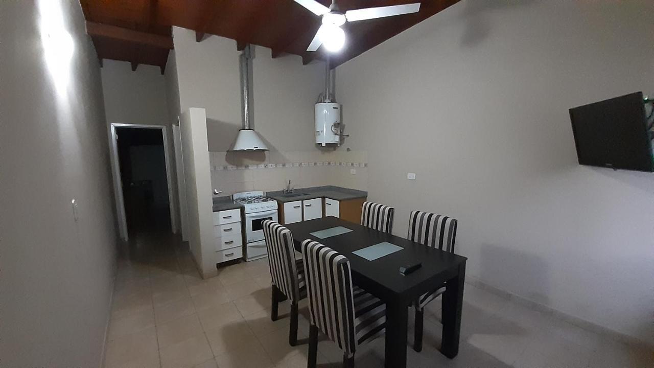 צ'יבילקוי Hotel Mitre מראה חיצוני תמונה